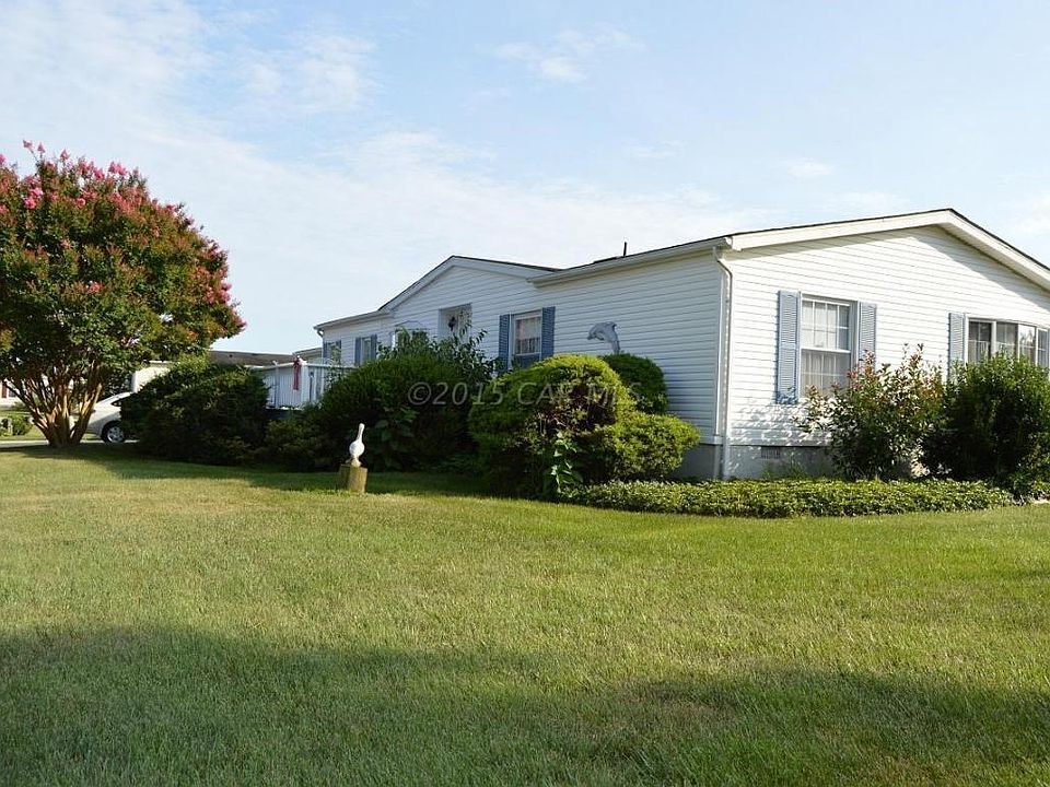 9 Fishermans Dr - primary