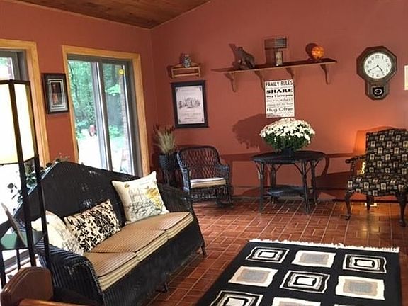 Year round sunroom