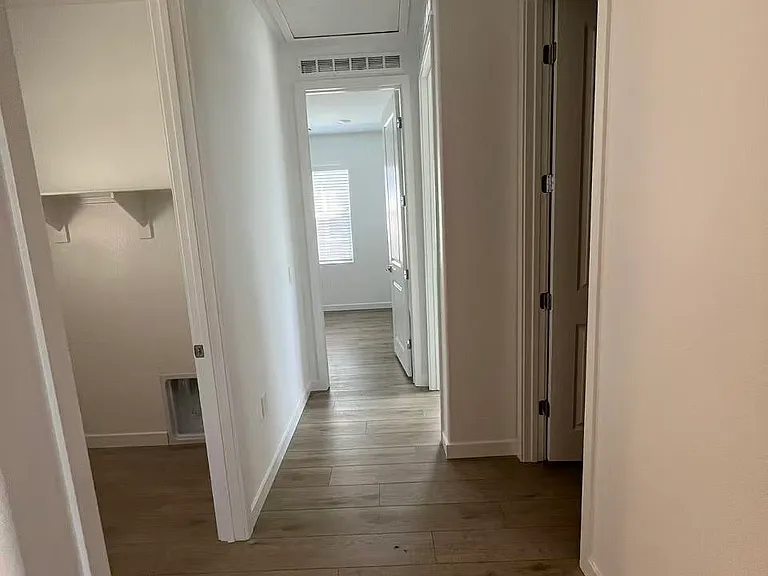 2521 Iconic St — Photo 15
