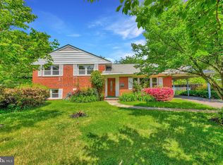 7030 Santa Maria Ct, Mc Lean, VA 22101