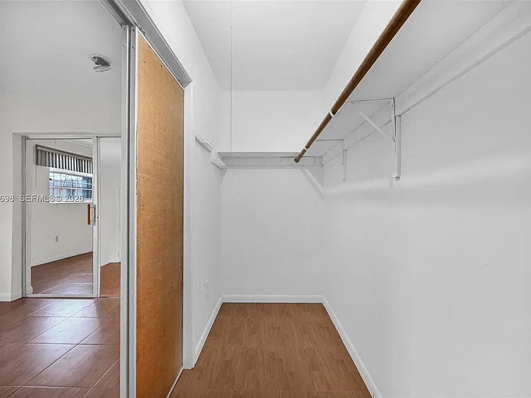 244 NW 43rd St — Photo 21