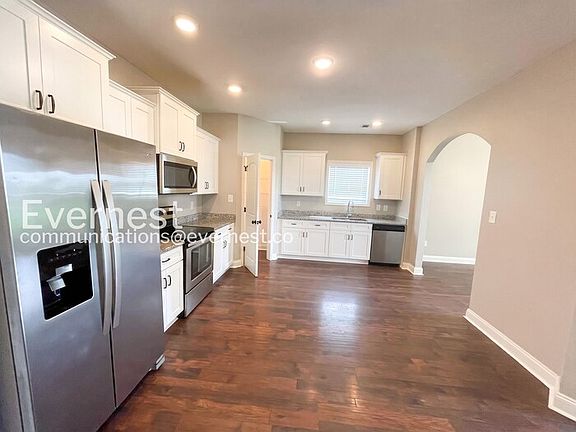 5th image of 1168 Henry Place Blvd