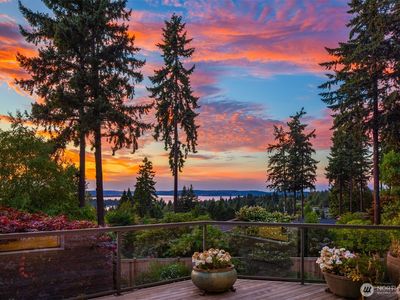 9234 NE 25th Street, Bellevue, WA, 98004