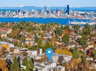 3435 California Ave SW APT 301, Seattle, WA 98116