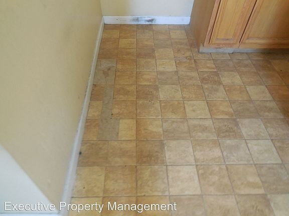 4th image of 1025 Beale Ave APT 9