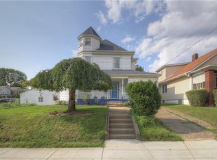 420 32nd St, Beaver Falls, PA 15010