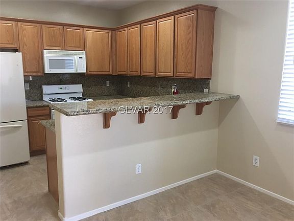 3rd image of 4178 Sparrow Rock St