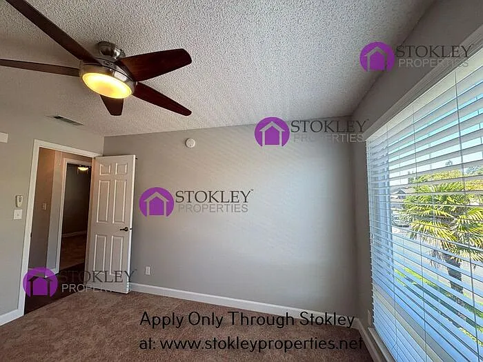 2397 Lake Meadow Cir — Photo 47