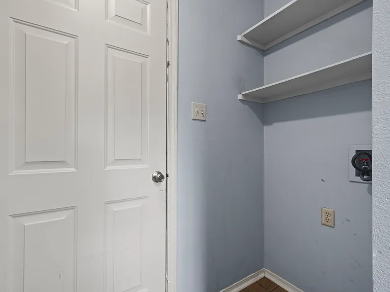 13 Holly Brook Cv — Photo 13