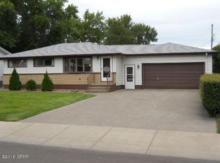 700 26th Ave NE, Great Falls, MT 59404