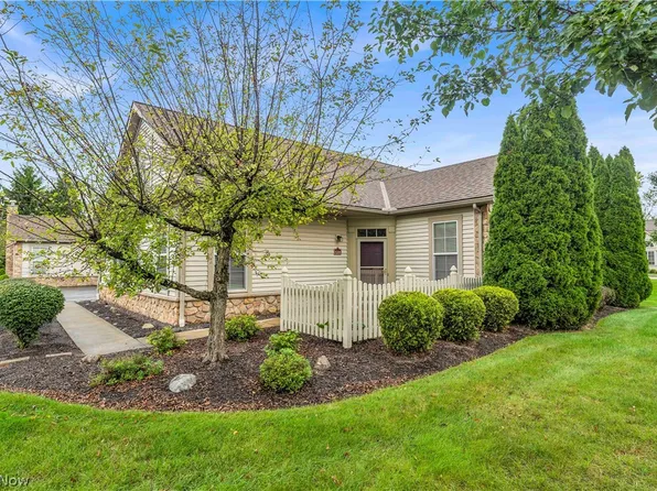 5201 Redford Dr, Brunswick, OH 44212
