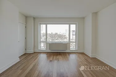 Rented by (Legacy) Elegran