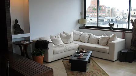 Rented by Elizabeth Robins, LREB