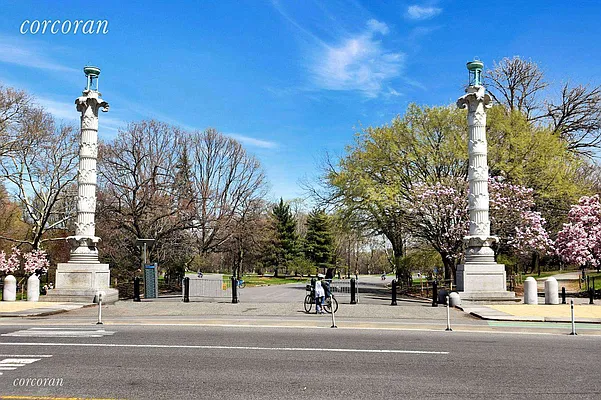 Sold by Corcoran | media 17