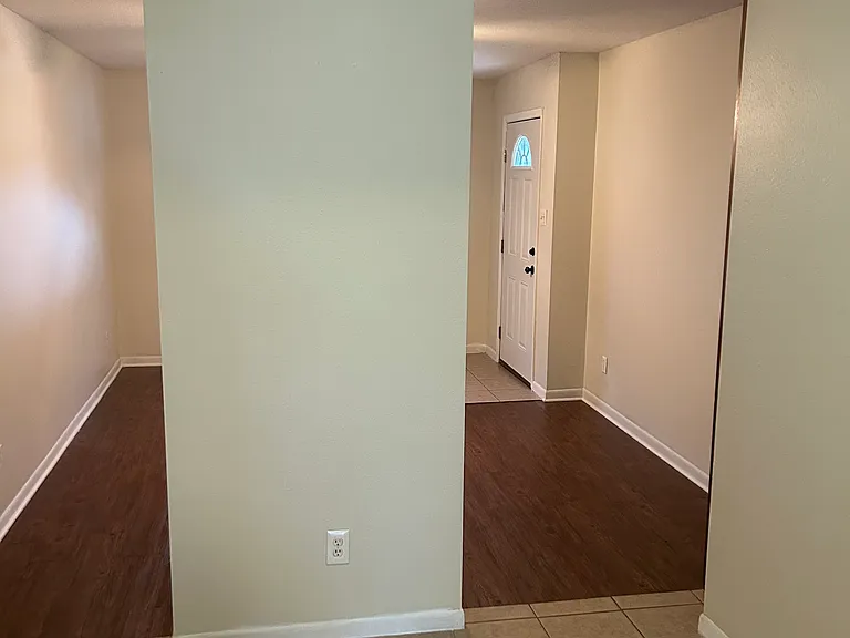 2351 Cornell Dr — Photo 1