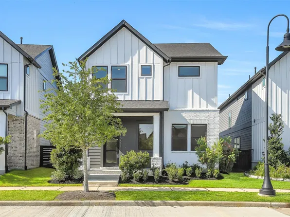 18651 Parkland Row Dr, Cypress, TX 77433