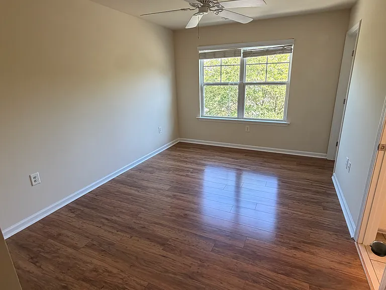 725 Grace Hodge Dr — Photo 10