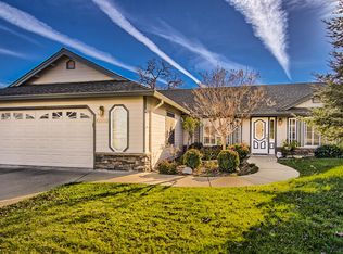 4003 Sunglow Dr, Redding, CA 96001