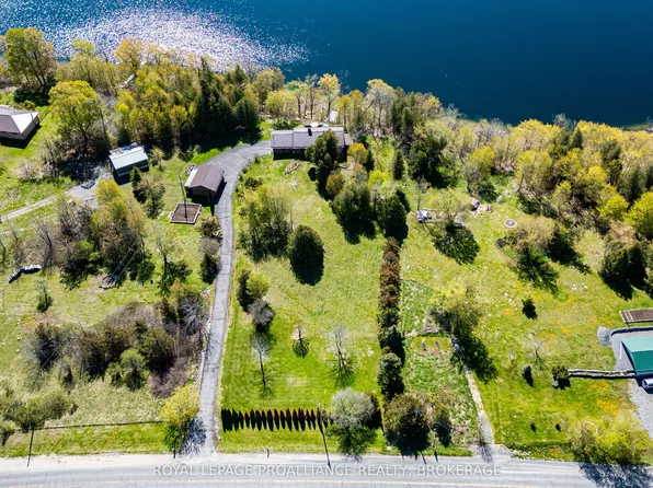 4822 Battersea Rd, South Frontenac, ON K0H 1H0