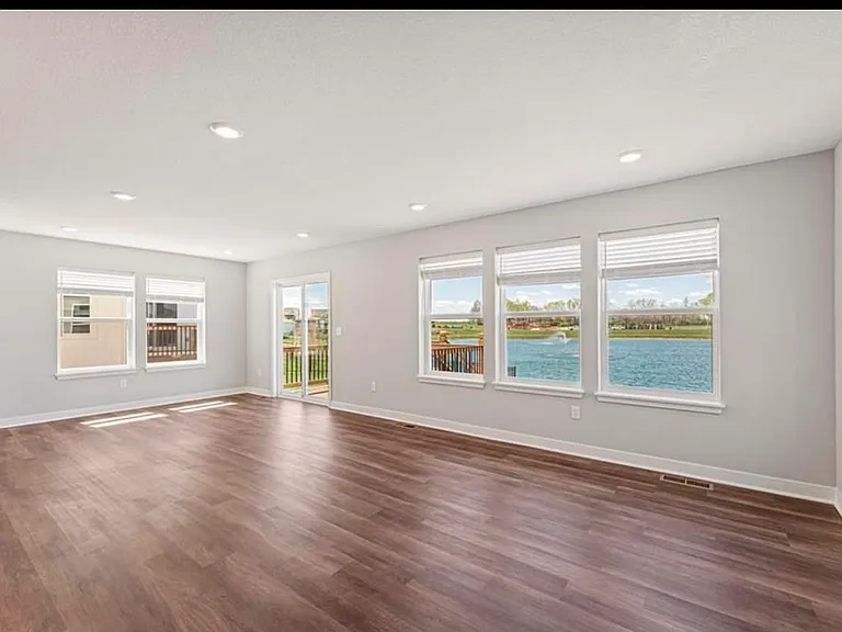8822 SW 10th St — Photo 2