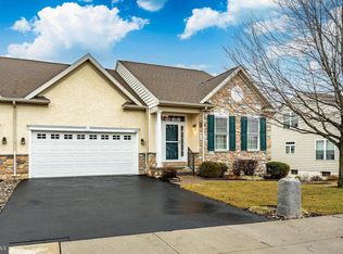 121 Augusta Dr, Honey Brook, PA 19344
