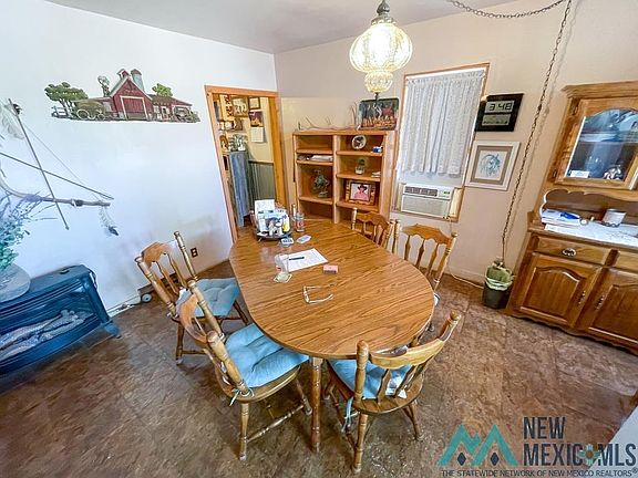 5th image of 1009 E Merryman Dr
