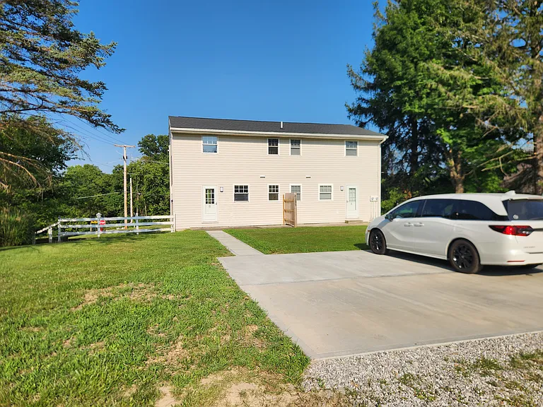 6295 Dresden Rd #B — Photo 31