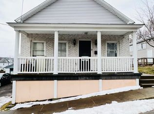 3 Orchard St, Carbondale, PA 18407