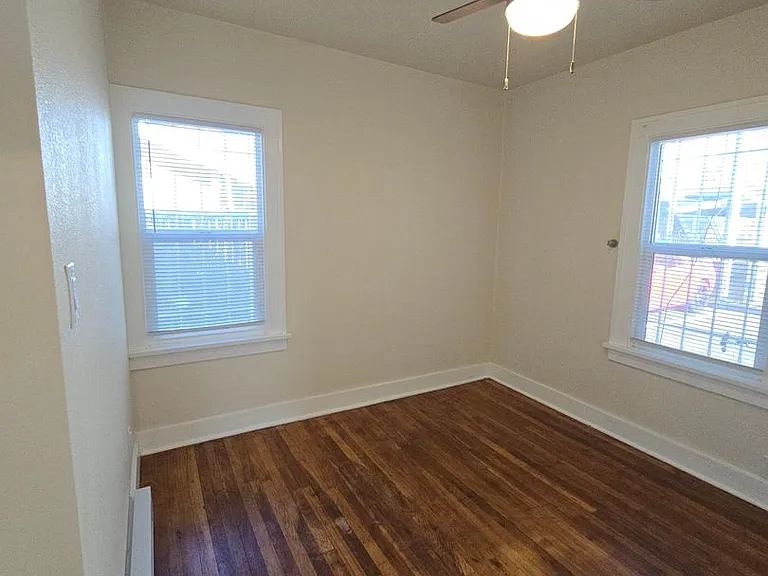 312 Vassar Dr SE — Photo 25