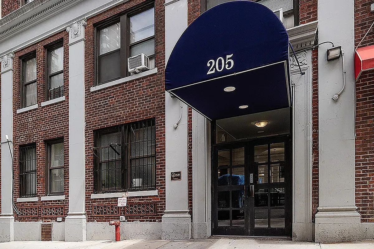 Building Photo - 205 W 88th St #6C