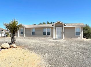 7047 W Chino Dr, Golden Valley, AZ 86413