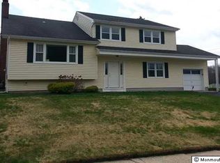 2 Gayle St, Middletown, NJ 07748