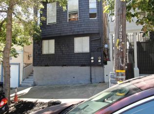 2025 E 20th St, Oakland, CA 94606