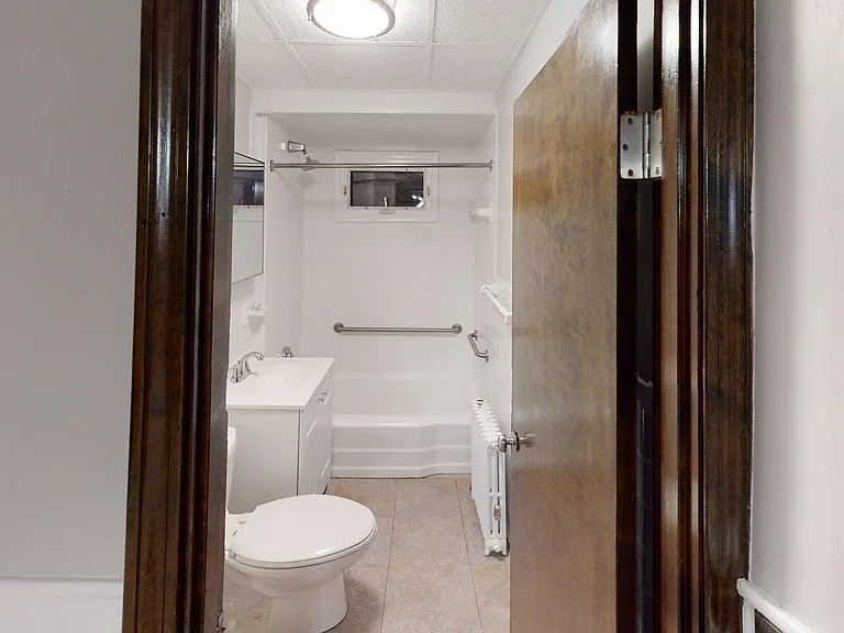 24 Gladstone St #2 — Photo 21