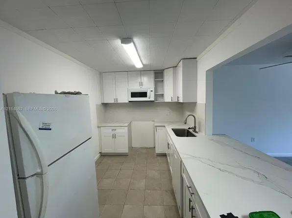 4344 NW 9th Ave APT 9-3E, Deerfield Beach, FL 33064