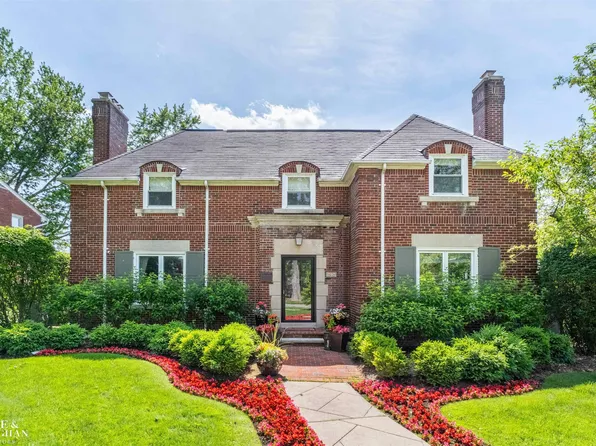 797 Trombley Rd, Grosse Pointe Park, MI 48230