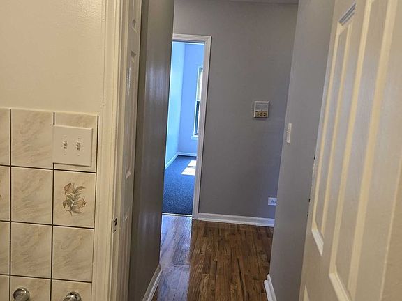 4th image of 6125 S Indiana Ave #6127-3E