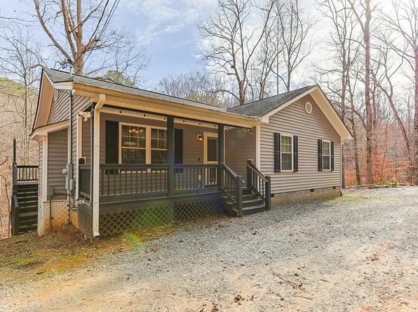 30 Chancel Cir, Ellijay, GA 30540