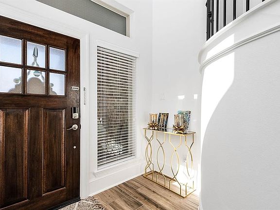 5th image of 7038 Coneflower Creek Ct