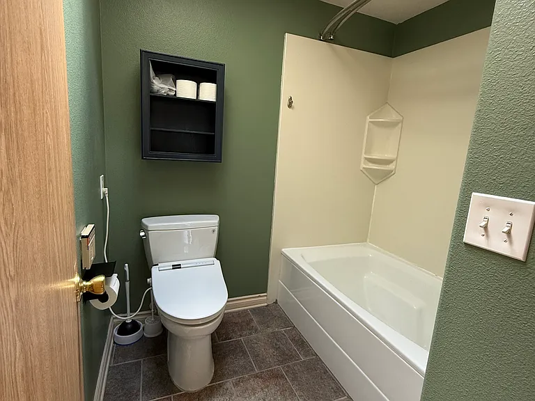 7012 SE Woodstock Blvd — Photo 10