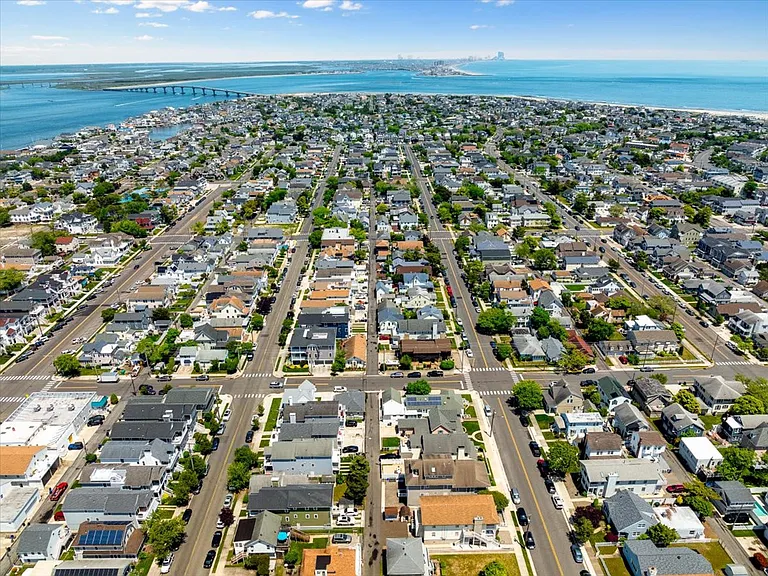 Neighborhood