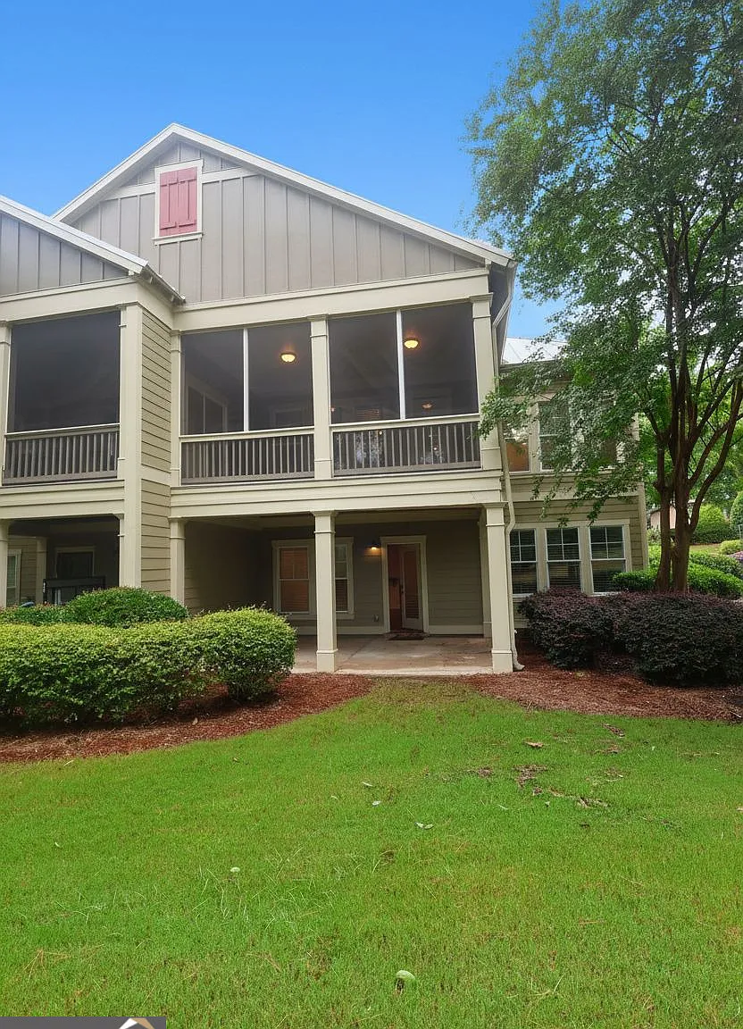 3 bed, 3.5 bath, 2355 sqft, $2,695 — Photo 2