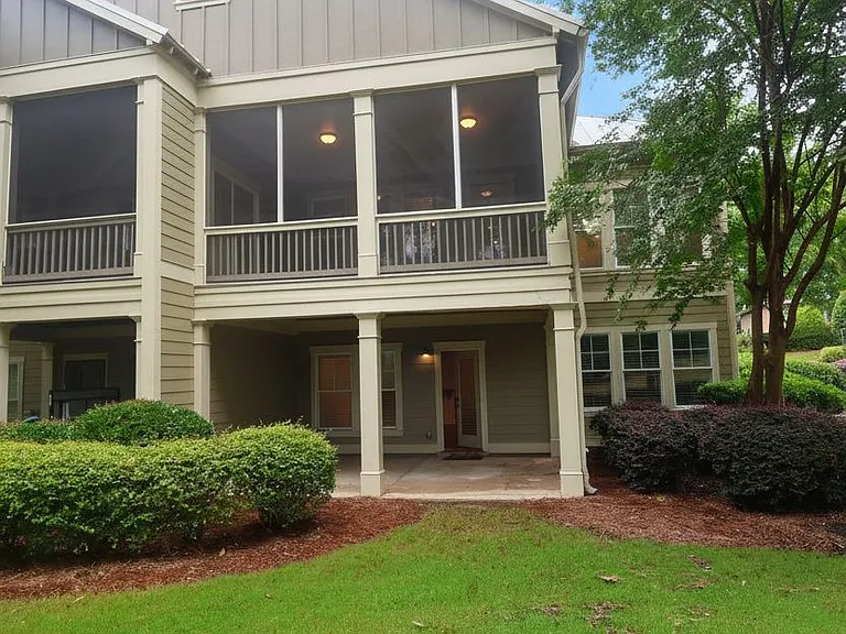 1081 Starboard Dr — Photo 2