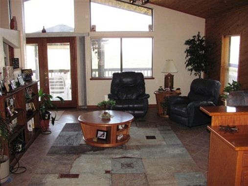 5th image of 7529 White Oak Ln