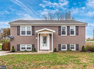66 Concord Dr, Brunswick, MD 21716