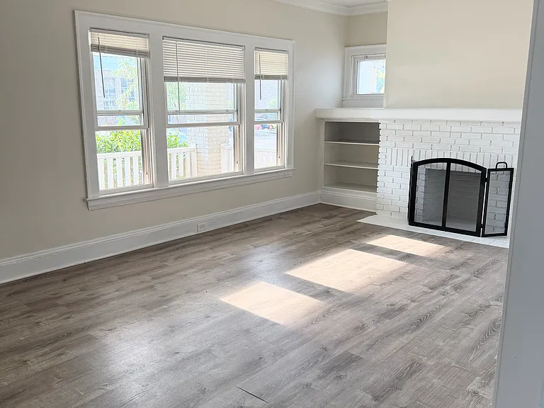 1591 Bunts Rd — Photo 2