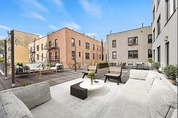 Rented by NOVO Living LLC | media 8