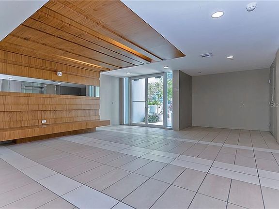 5th image of 912 Channelside Dr Unit 2704