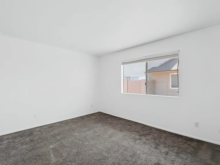1336 N 85th Pl — Photo 14