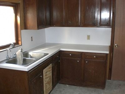 2nd image of 836 Michigan St NE